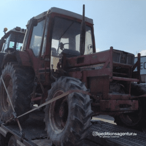 Transport Traktor von Borgentreich nach Norddeutschland