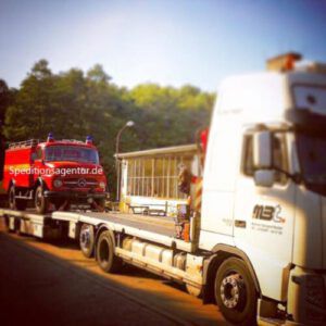 Schönwalde-Glien nach Wiesbaden - amerikanischer Schulbus