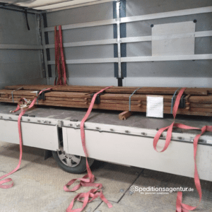 Transport Holzdielen von Belgien nach Hamburg