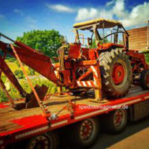 Schönwalde-Glien nach Wiesbaden - amerikanischer Schulbus