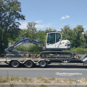 Schönwalde-Glien nach Wiesbaden - amerikanischer Schulbus