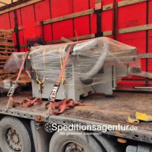 Schönwalde-Glien nach Wiesbaden - amerikanischer Schulbus