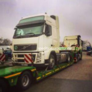 Schönwalde-Glien nach Wiesbaden - amerikanischer Schulbus