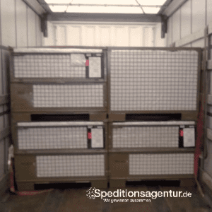 Schönwalde-Glien nach Wiesbaden - amerikanischer Schulbus