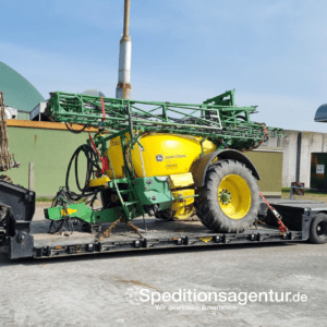 Schönwalde-Glien nach Wiesbaden - amerikanischer Schulbus