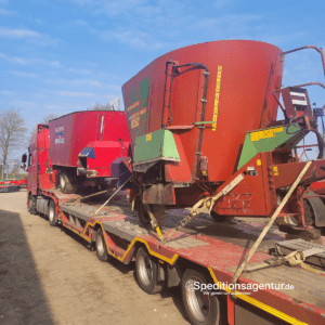 Transport Futtermischwagen von Böklund nach Traventhal