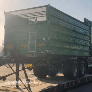 Schönwalde-Glien nach Wiesbaden - amerikanischer Schulbus