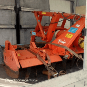 Uffenheim - Meßstetten - Kreiselegge auf LKW