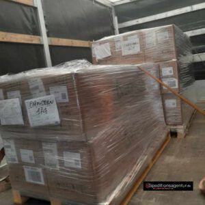 Transport von Italien nach Deutschland (Meuspath) - Handelsware per Planensprinter