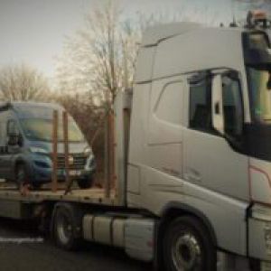 Schönwalde-Glien nach Wiesbaden - amerikanischer Schulbus