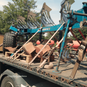 Schönwalde-Glien nach Wiesbaden - amerikanischer Schulbus