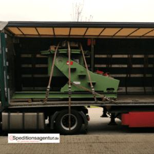 Schönwalde-Glien nach Wiesbaden - amerikanischer Schulbus