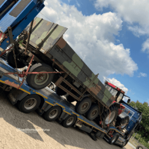 Schönwalde-Glien nach Wiesbaden - amerikanischer Schulbus