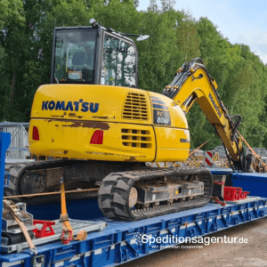 Schönwalde-Glien nach Wiesbaden - amerikanischer Schulbus