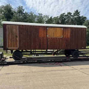 Schönwalde-Glien nach Wiesbaden - amerikanischer Schulbus