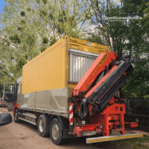 Schönwalde-Glien nach Wiesbaden - amerikanischer Schulbus